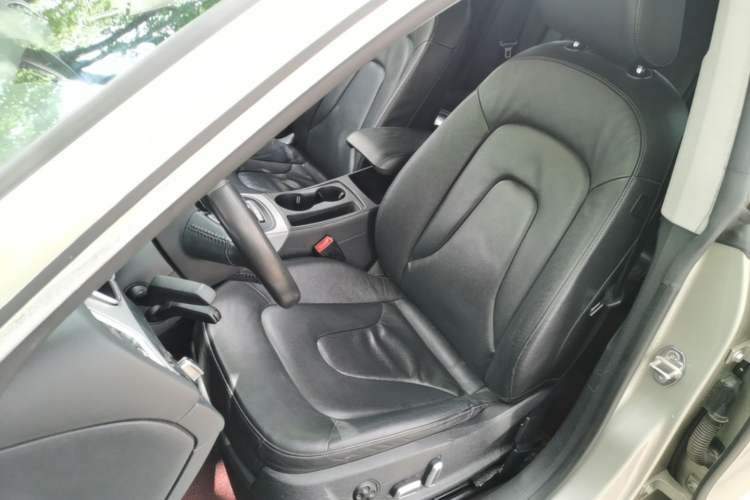 Used Audi A5 2016 Sportback 45 TFSI Left Front Seat