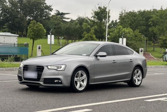 Używany Audi A5 2016 Restyled Sportback 45 TFSI Comfort Version