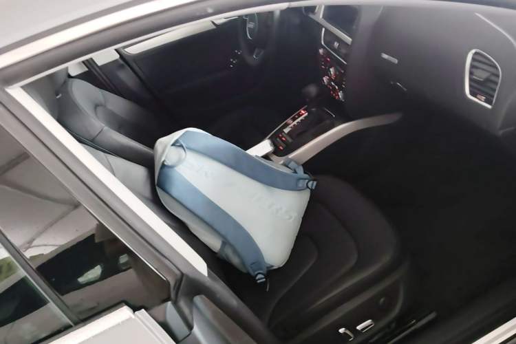 Used Audi A5 2016 Restyled Sportback 45 TFSI Comfort Version Right Front Seat