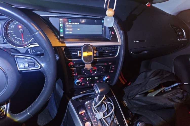 Used Audi A5 2016 Restyled Sportback 45 TFSI Comfort Version Audio And AC Panel