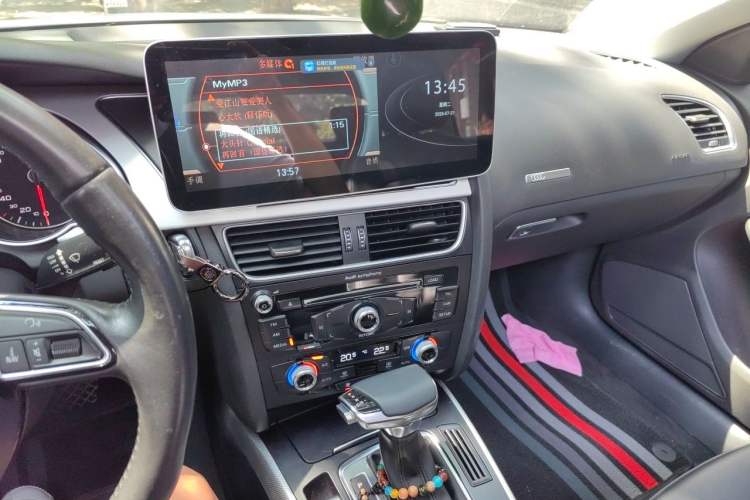 Used Audi A5 2016 Restyled Sportback 45 TFSI Comfort Version Audio And AC Panel
