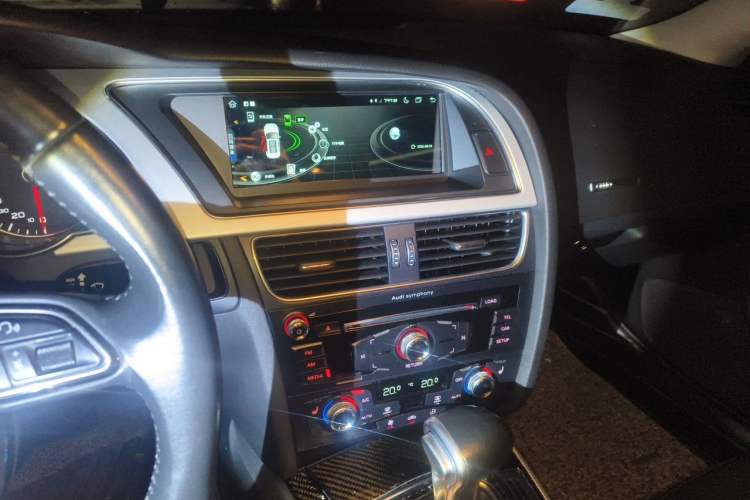 Used Audi A5 2016 Restyled Sportback 45 TFSI Comfort Version Audio And AC Panel