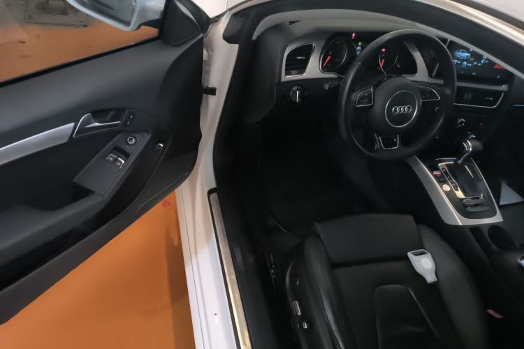 Used Audi A5 2016 Facelift Coupe 45 TFSI Comfort Version Driver Seat