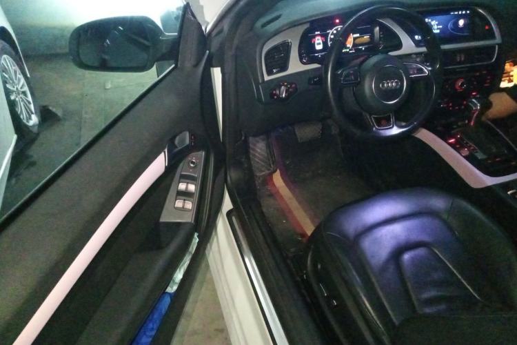 Used Audi A5 2016 Cabriolet 45 TFSI Comfort Model Driver Seat