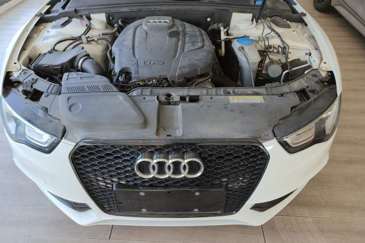 Used Audi A5 2016 Facelift Coupe 45 TFSI Comfort Version Engine Bay