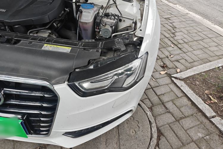 Used Audi A5 2016 Restyled Sportback 45 TFSI Comfort Version Engine Bay Left