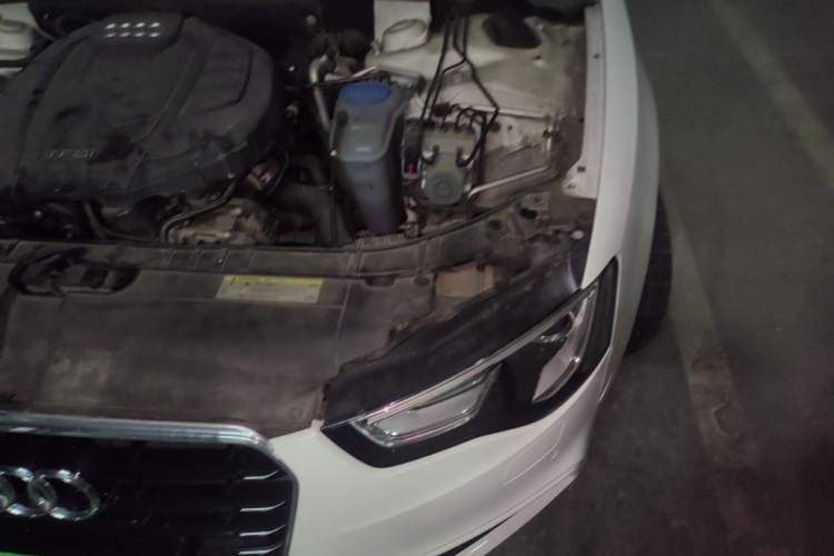 Used Audi A5 2016 Restyled Sportback 45 TFSI Comfort Version Engine Bay Left