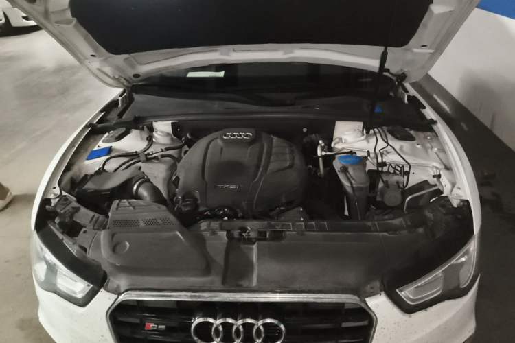 Used Audi A5 2016 Restyled Sportback 45 TFSI Comfort Version Engine Bay