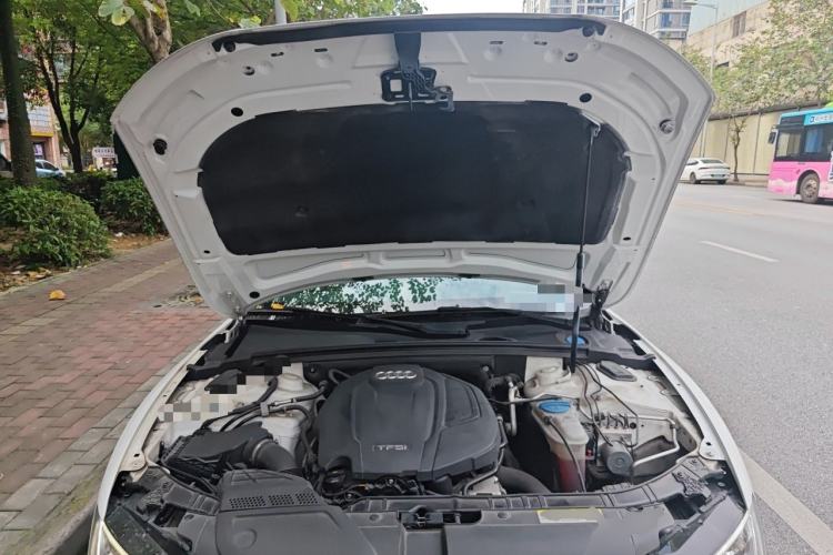 Used Audi A5 2016 Restyled Sportback 45 TFSI Comfort Version Engine Bay