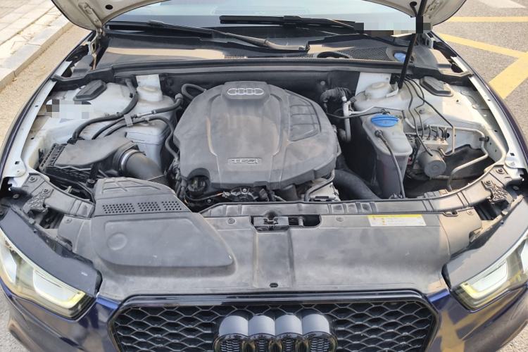 Used Audi A5 2016 Sportback 45 TFSI Engine Bay