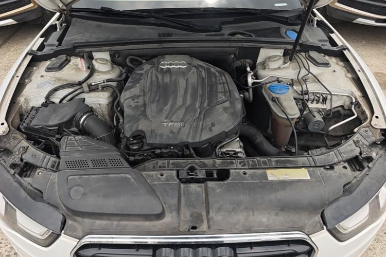 Used Audi A5 2016 Sportback 45 TFSI Engine Bay