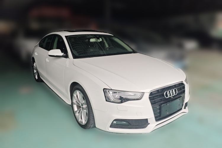 Used Audi A5 2016 Restyled Sportback 45 TFSI Comfort Version Front Right 45 Deg
