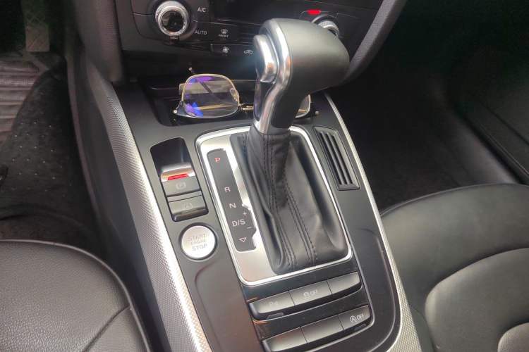 Used Audi A5 2016 Restyled Sportback 45 TFSI Comfort Version Gear Lever