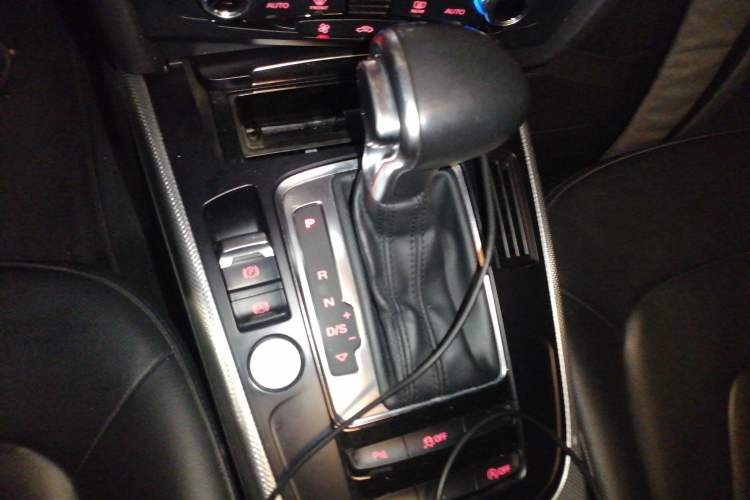 Used Audi A5 2016 Restyled Sportback 45 TFSI Comfort Version Gear Lever