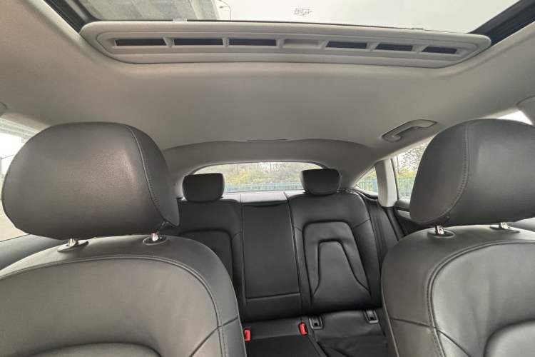 Used Audi A5 2016 Restyled Sportback 45 TFSI Comfort Version Headliner