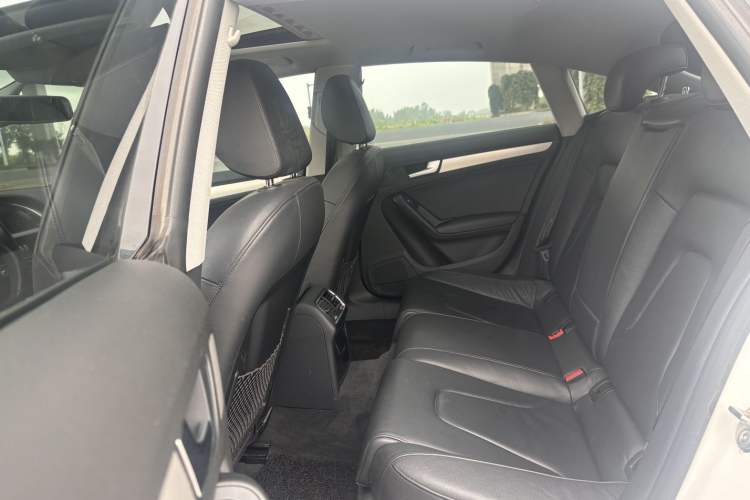 Used Audi A5 2016 Restyled Sportback 45 TFSI Comfort Version Interior 2