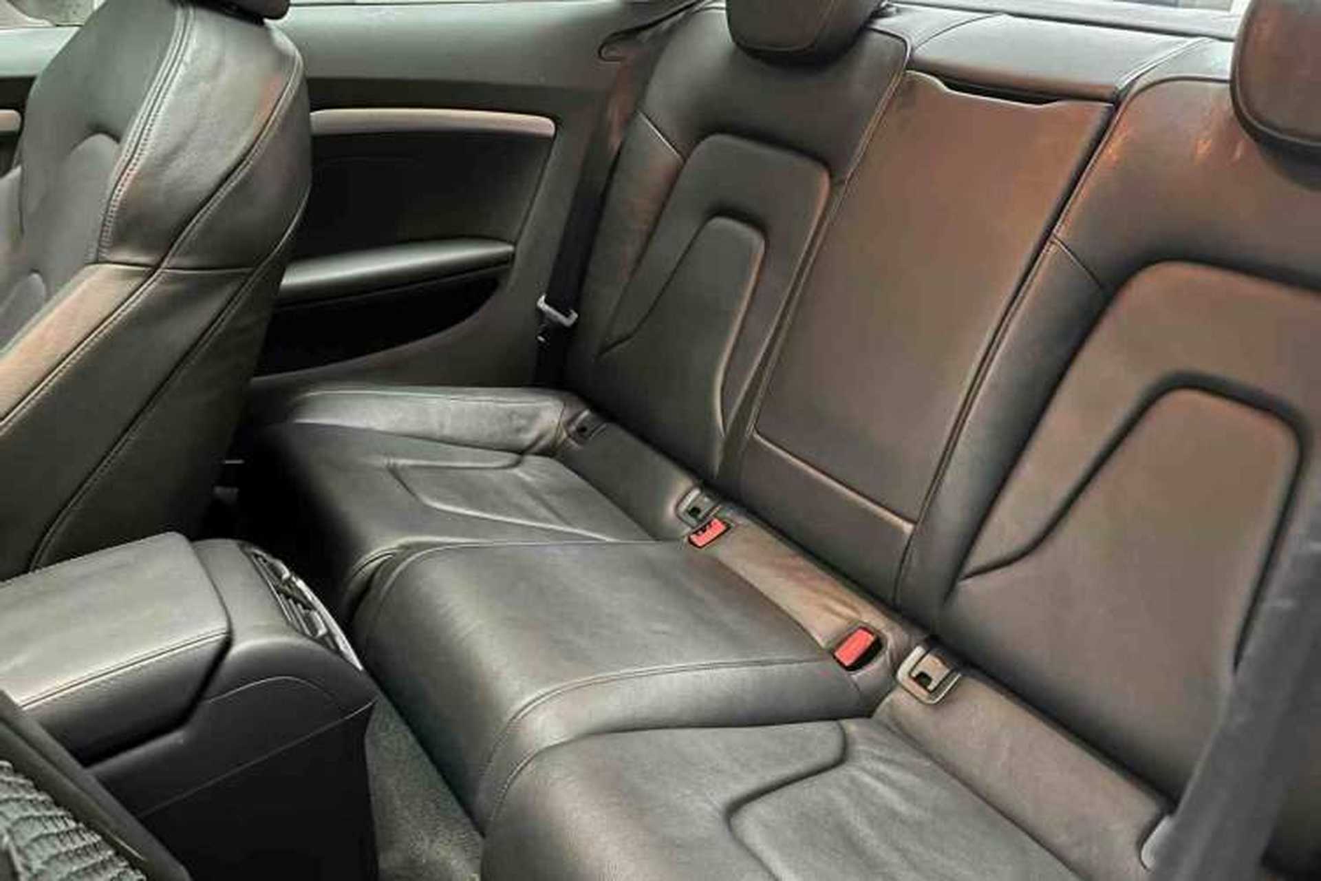 Used Audi A5 2016 Coupe 45 TFSI Ambition Edition Interior 2