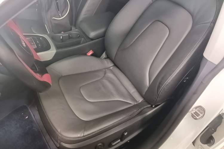Used Audi A5 2016 Restyled Sportback 35 TFSI Ambition Edition Left Front Seat