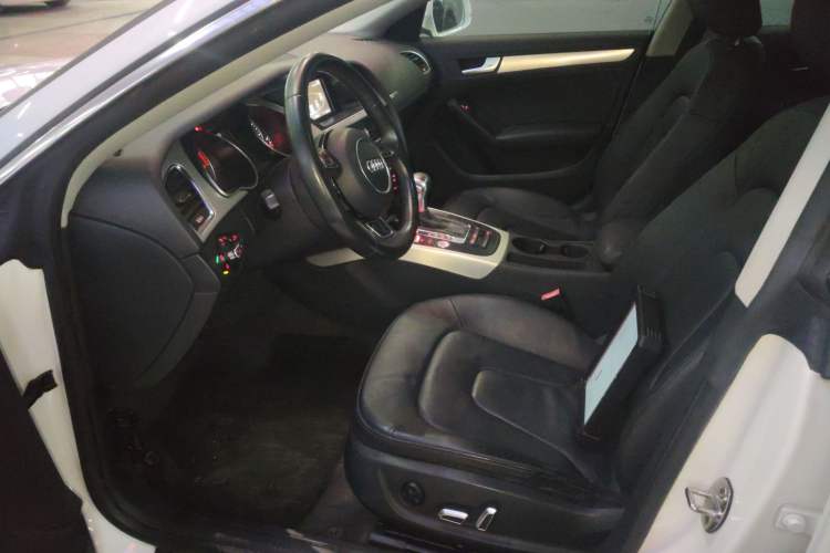 Used Audi A5 2016 Sportback 45 TFSI Left Front Seat