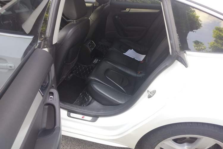 Used Audi A5 2016 Sportback 45 TFSI Left Rear Seat