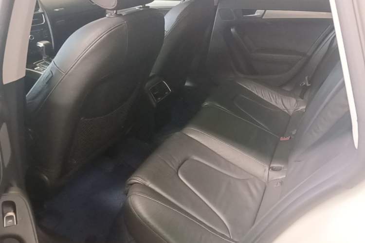 Used Audi A5 2016 Restyled Sportback 35 TFSI Ambition Edition Left Rear Seat