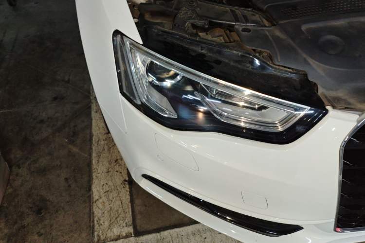 Used Audi A5 2016 Restyled Sportback 35 TFSI Ambition Edition Right Front Headlight