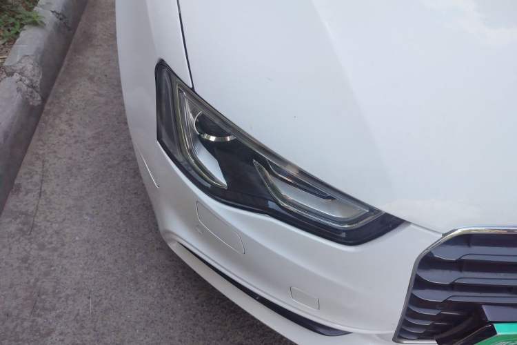 Used Audi A5 2016 Sportback 45 TFSI Right Front Headlight