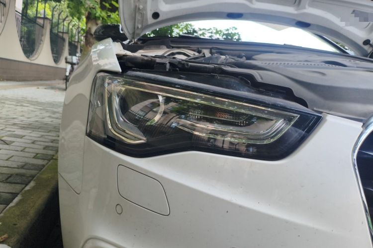 Used Audi A5 2016 Restyled Sportback 45 TFSI Comfort Version Right Front Headlight