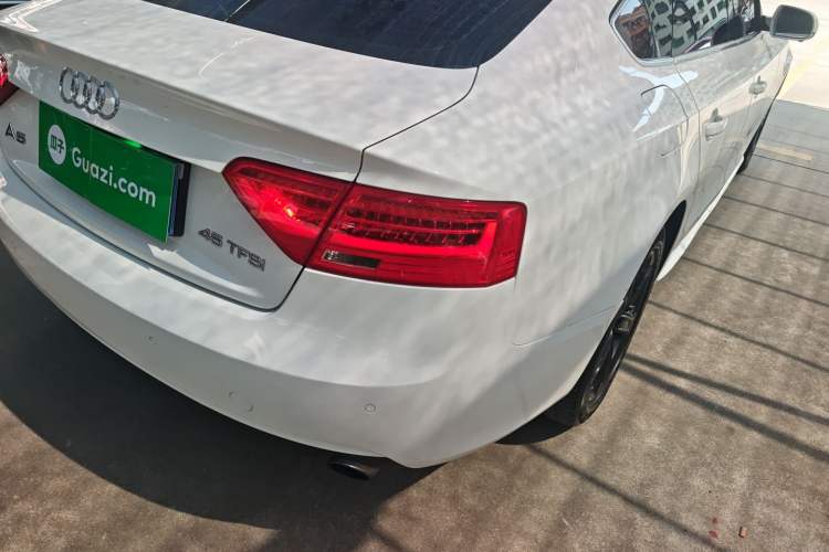 Used Audi A5 2016 Sportback 45 TFSI Right Rear Taillight