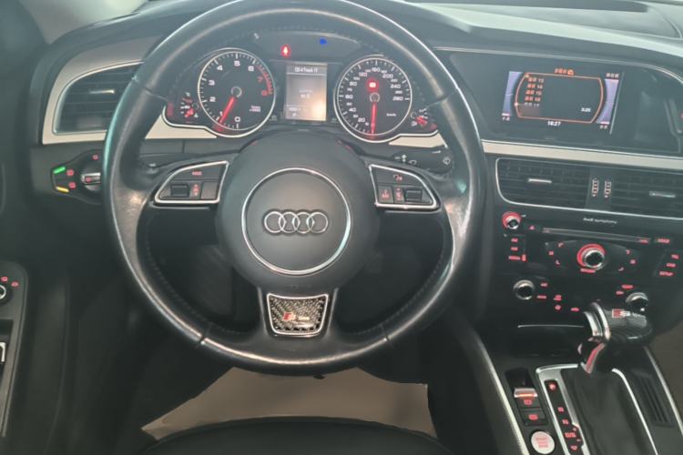 Used Audi A5 2016 Sportback 45 TFSI Steering Wheel