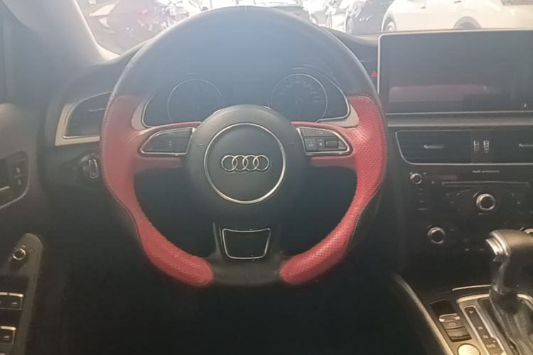 Used Audi A5 2016 Restyled Sportback 35 TFSI Ambition Edition Steering Wheel