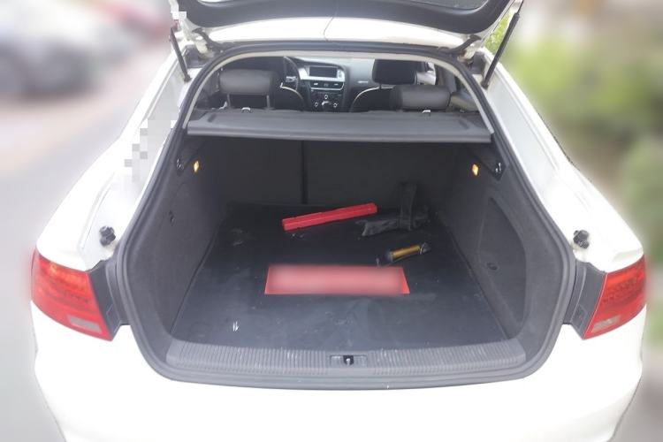 Used Audi A5 2016 Sportback 45 TFSI Trunk