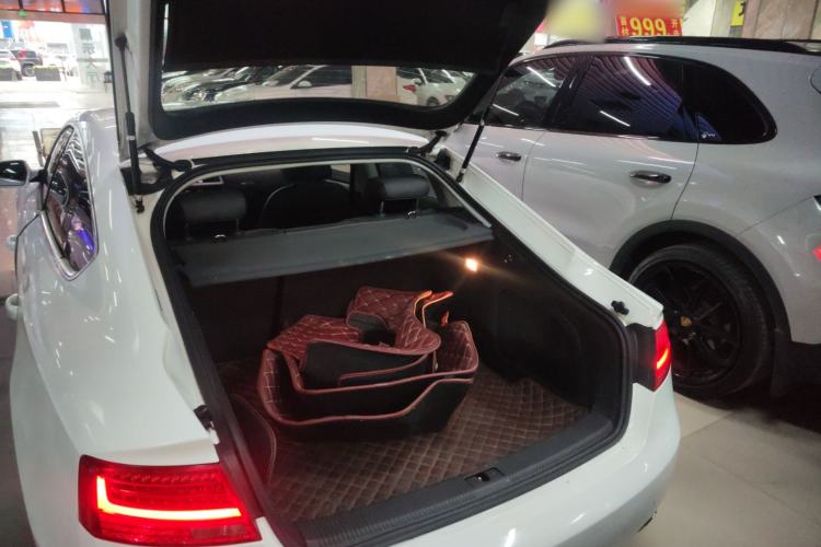 Used Audi A5 2016 Sportback 45 TFSI Trunk