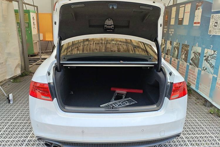 Used Audi A5 2016 Facelift Coupe 45 TFSI Comfort Version Trunk