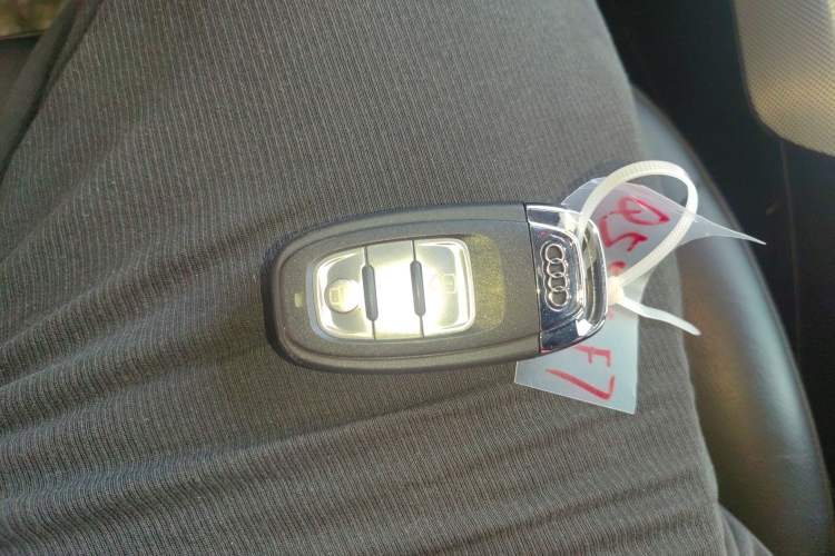 Used Audi A5 2016 Restyled Sportback 45 TFSI Comfort Version Vehicle Key