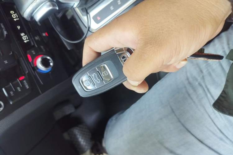 Used Audi A5 2016 Sportback 45 TFSI Vehicle Key