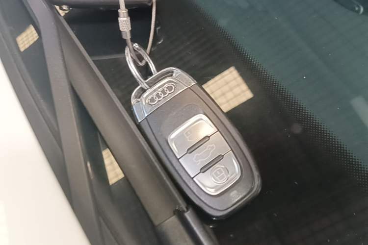 Used Audi A5 2016 Restyled Sportback 35 TFSI Ambition Edition Vehicle Key