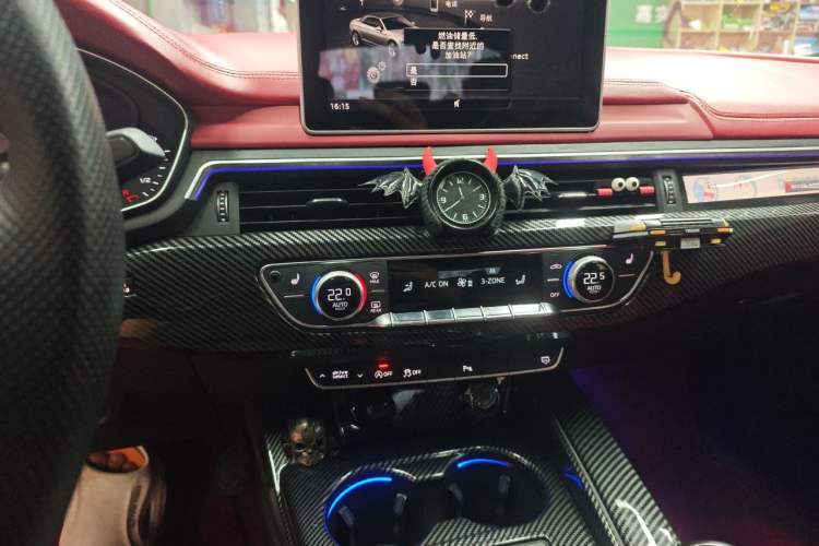 Used Audi A5 2017 Sportback 40 TFSI Fashion Model Audio And AC Panel