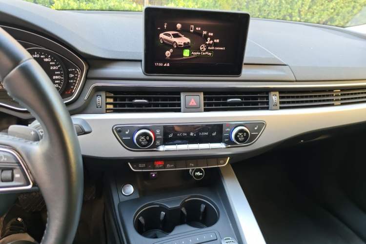 Used Audi A5 2017 Sportback 45 TFSI Fashion Model Audio And AC Panel