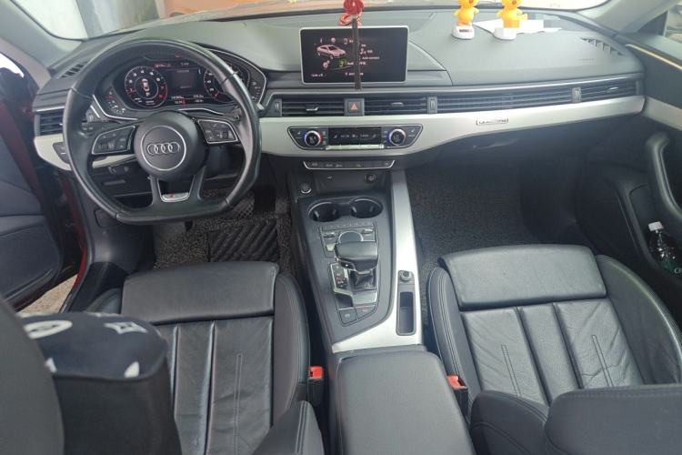 Used Audi A5 2017 Sportback 45 TFSI quattro Sport Model Center Console