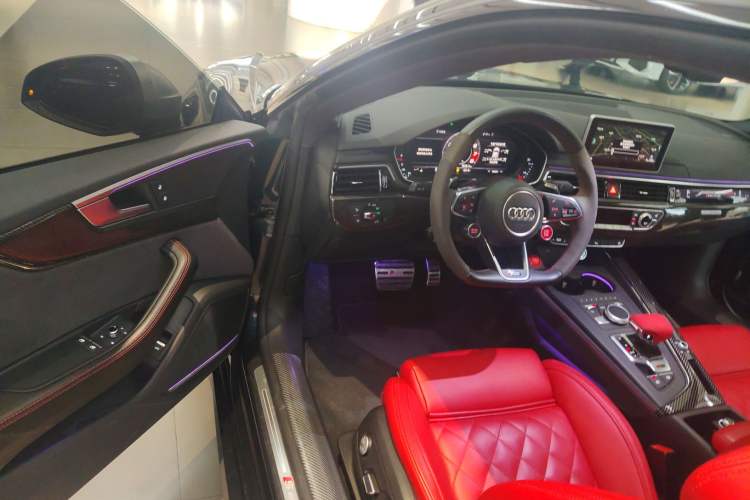 Used Audi A5 2017 Coupe 45 TFSI quattro Sport Edition Driver Seat