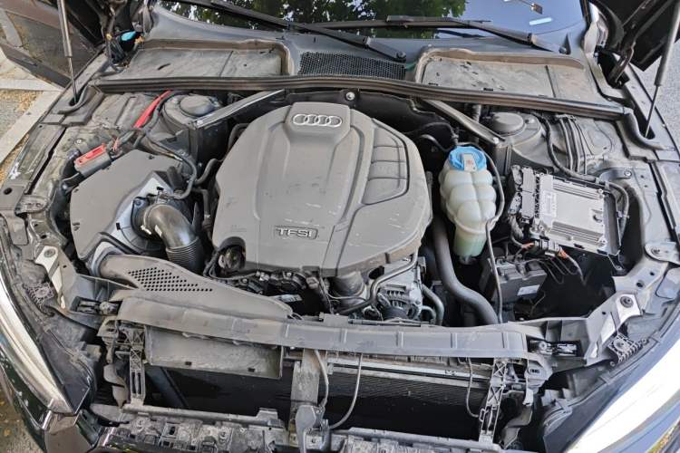Used Audi A5 2017 Cabriolet 40 TFSI Fashion Model Engine Bay