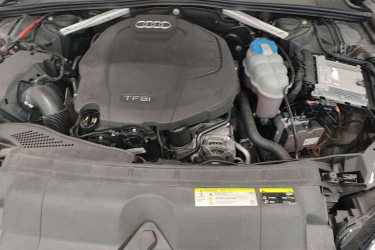 Used Audi A5 2017 Coupe 40 TFSI Fashion Model Engine Bay