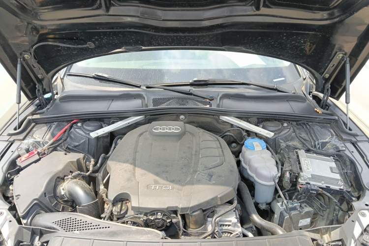 Used Audi A5 2017 Coupe 40 TFSI Fashion Model Engine Bay