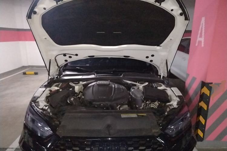 Used Audi A5 2017 Coupe 40 TFSI Fashion Model Engine Bay