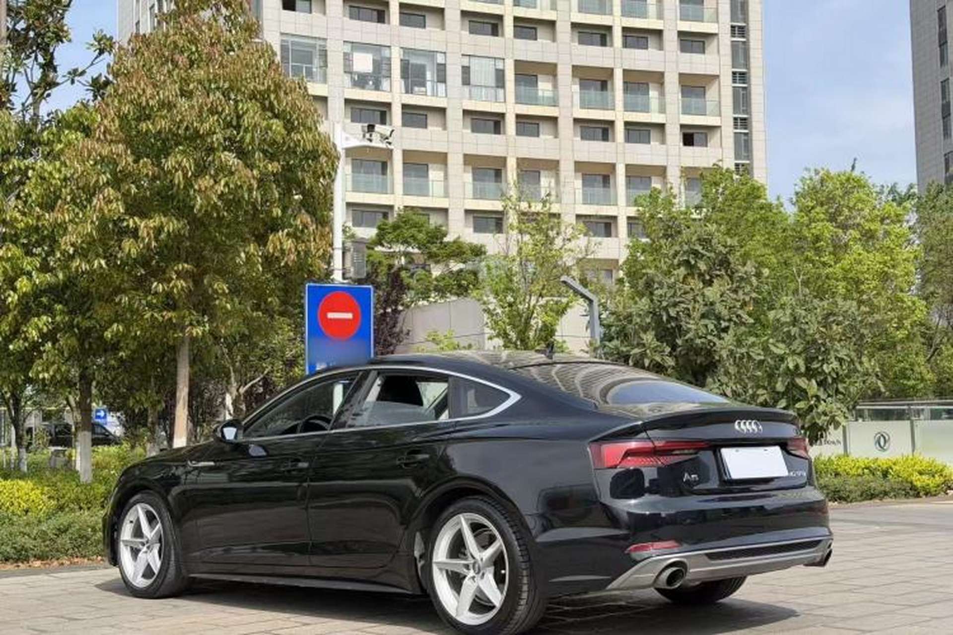 Used Audi A5 2017 Sportback 40 TFSI Fashion Model Exterior 5