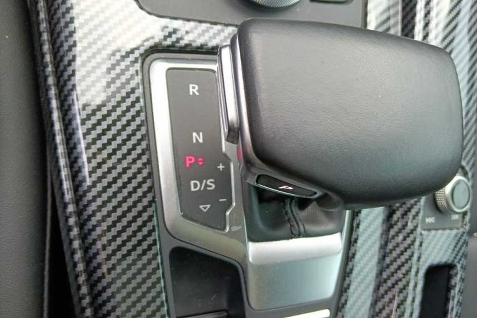 Used Audi A5 2017 Coupe 40 TFSI Fashion Model Gear Lever