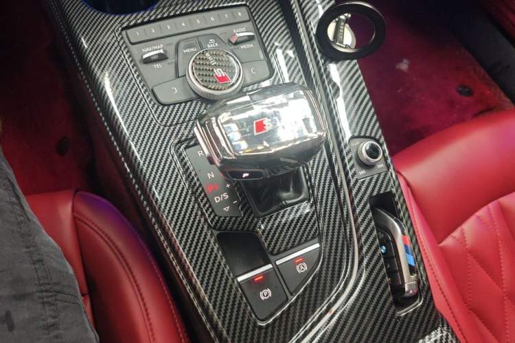 Used Audi A5 2017 Sportback 40 TFSI Fashion Model Gear Lever