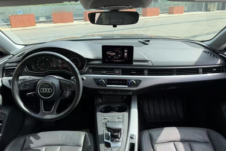 Used Audi A5 2017 Sportback 40 TFSI Fashion Model Interior 2