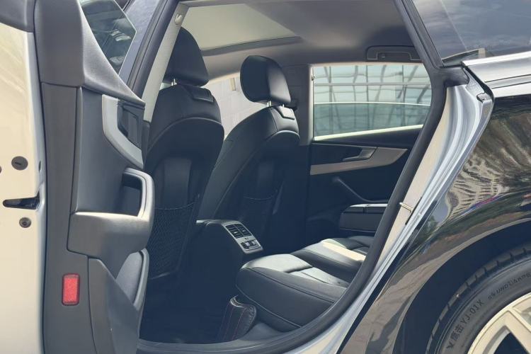 Used Audi A5 2017 Sportback 40 TFSI Fashion Model Interior 3